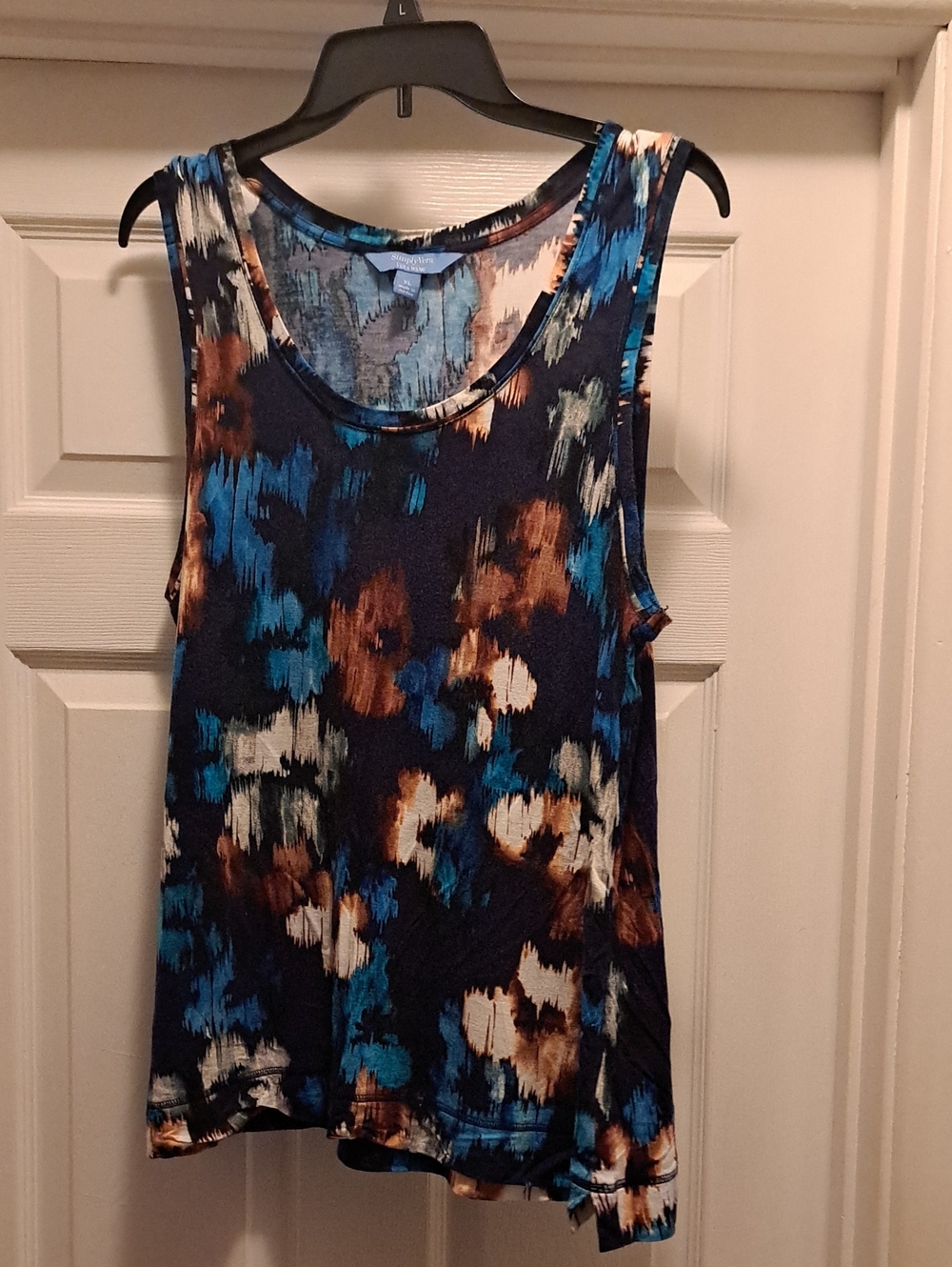 Simply Vera Vera Wang Navy Abstract Floral Tank with Blue & Brown Accents